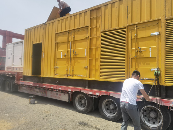 良庆汽油发电机对供油装置的要求