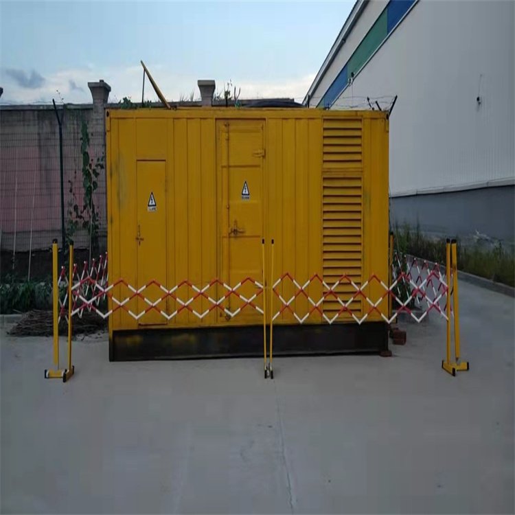 良庆发电机组油箱盖上留出小气孔有什么用？