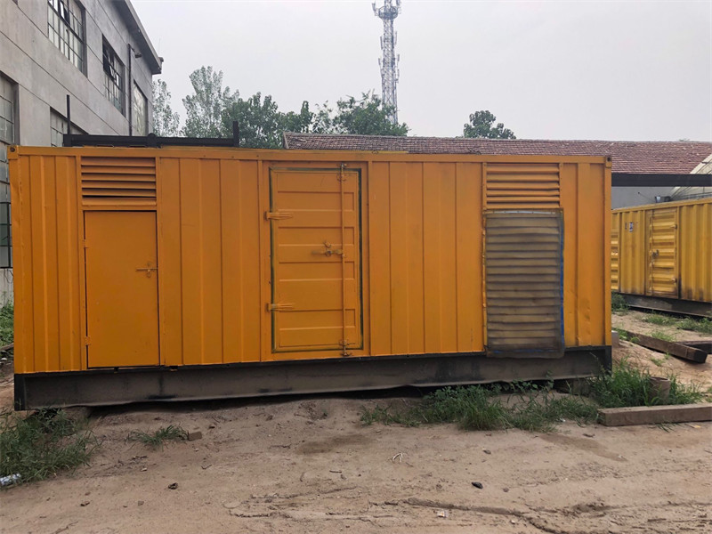 良庆发电机出租进行负载测试时，电瓶电量不足的具体判断标准是什么？