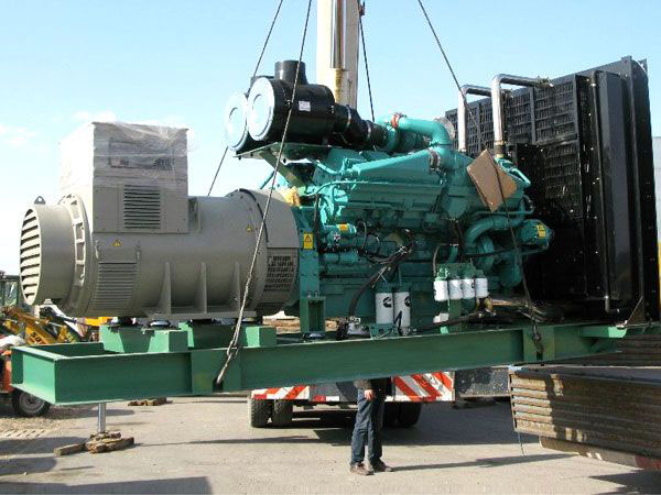 良庆冬季柴油发电机启动前，如何检查燃油标号是否适配？